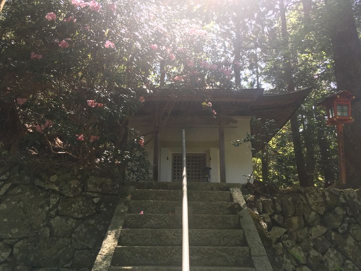 本山寺の開山堂